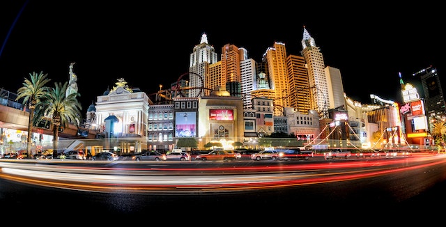 Unleashing the Thrills: Experiencing Online Betting from Home